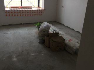 地砖铺贴及地面找平施作