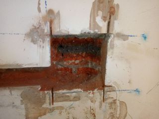 水、电管开槽施工