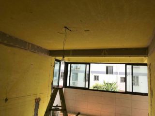 墙、顶面腻子批嵌
