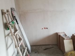 墙、顶面腻子批嵌