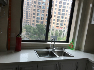 橱柜台面及台盆柜安装