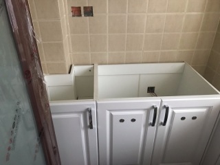集成吊顶及橱柜柜体安装