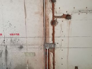水、电管开槽施工