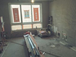 强、弱电路穿线施作