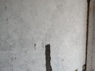 水、电管开槽施作
