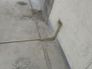 水、电管开槽施工