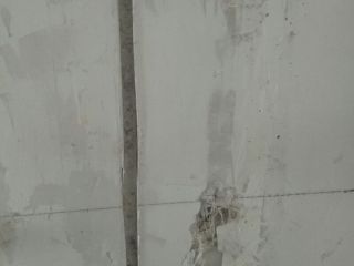 水、电管开槽施作