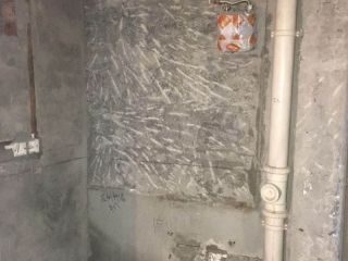 水、电管开槽施作