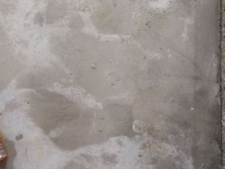地砖铺贴及地面找平施作