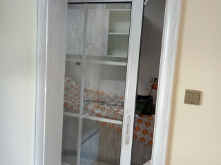 成品门及墙纸铺贴
