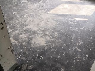 地砖铺贴及地面找平施作