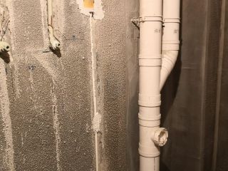 水、电管开槽施作