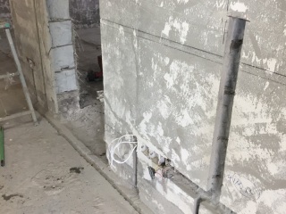 水、电管开槽施工
