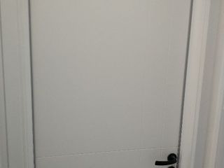成品门及墙纸铺贴