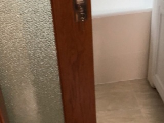 成品门及墙纸铺贴