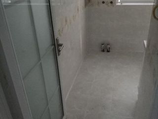 成品门及墙纸铺贴