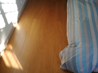 实木复合地板铺设