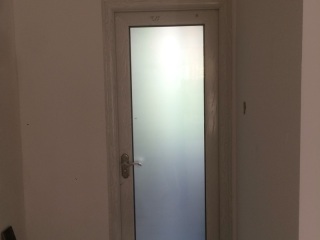 成品门及墙纸铺贴