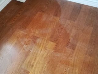 实木复合地板铺设