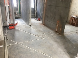水、电管开槽施工