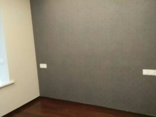实木复合地板铺设
