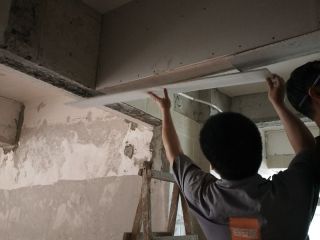 石膏板吊顶施作