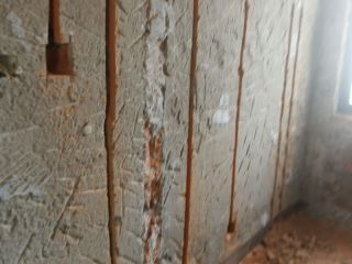 水、电管开槽施作
