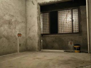 强、弱电路穿线施作