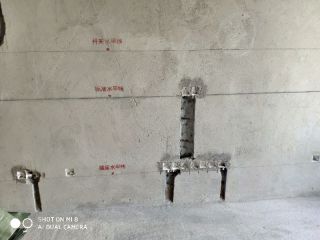 水、电管开槽施作