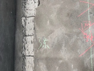 水、电管开槽施作