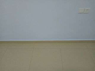 套装门、踢脚线安装