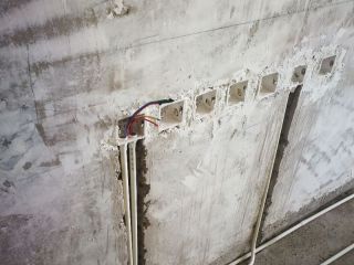强、弱电布管，穿线施作
