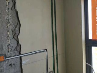 水、电管开槽施作