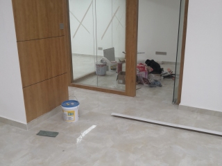 墙、顶面乳胶漆