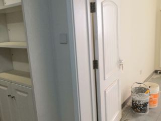 成品门及墙纸铺贴