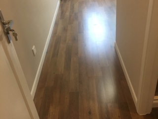 成品门及墙纸铺贴