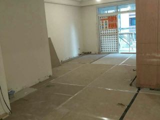 墙、顶面乳胶漆