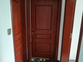 成品门及墙纸铺贴