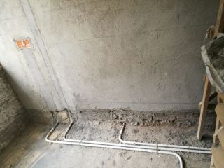 水电线管开槽施工