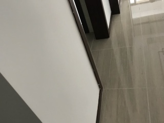 套装门、踢脚线安装