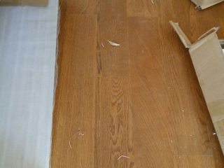 实木复合地板铺设