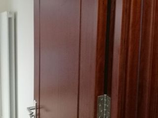成品门及墙纸铺贴