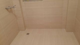地砖铺贴及地面找平施作