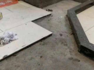 地砖铺贴及地面找平施作