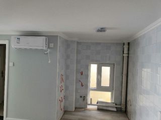 成品门及墙纸铺贴