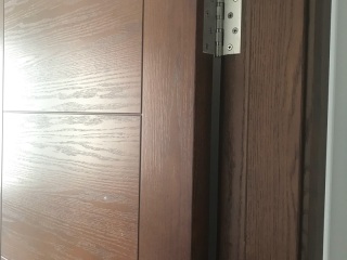 成品门及墙纸铺贴