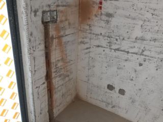 水、电管开槽施作