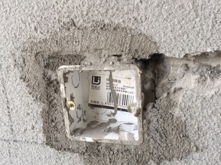 水、电管开槽施工