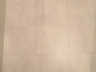 地砖铺贴及地面找平施作