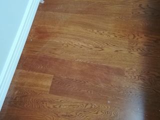 实木复合地板铺设